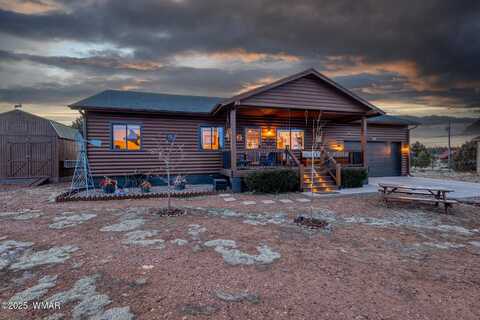 2747 Pine View Court, Overgaard, AZ 85928