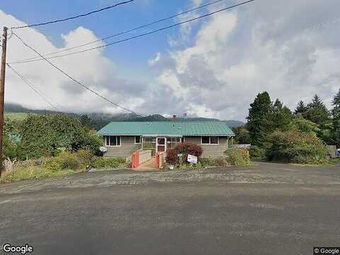 Parkway, CLOVERDALE, OR 97112