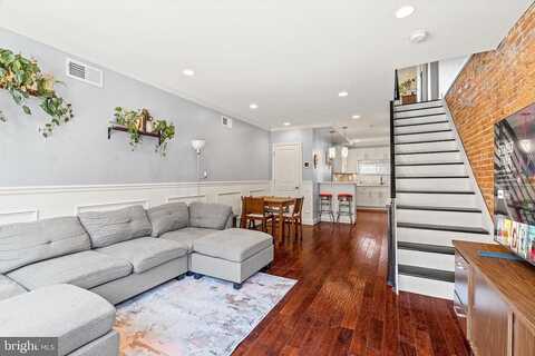 Garnet, PHILADELPHIA, PA 19146