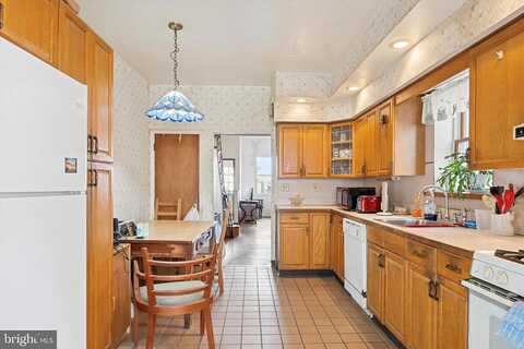 Tasker, PHILADELPHIA, PA 19148