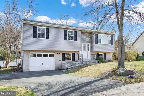 Tamarack, READING, PA 19607