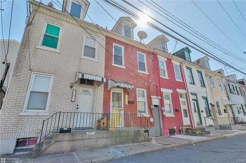 Spruce, EASTON, PA 18042