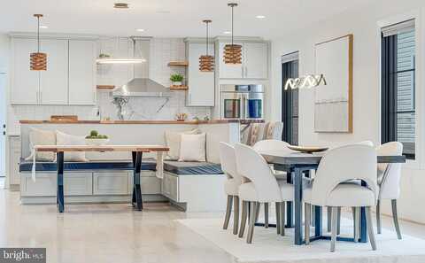 Barton, ARLINGTON, VA 22201