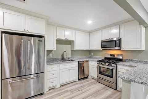 Bellfort, HOUSTON, TX 77033