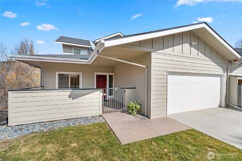 19Th, EAST WENATCHEE, WA 98802