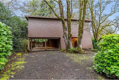 Hilyard, EUGENE, OR 97405