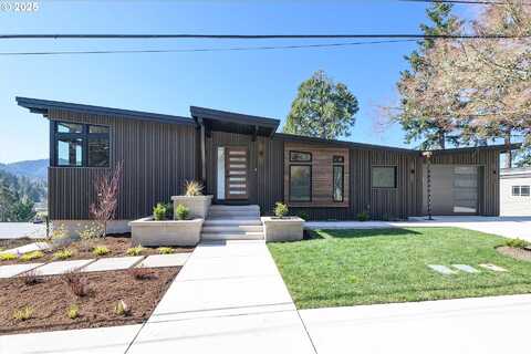 Potter, EUGENE, OR 97405