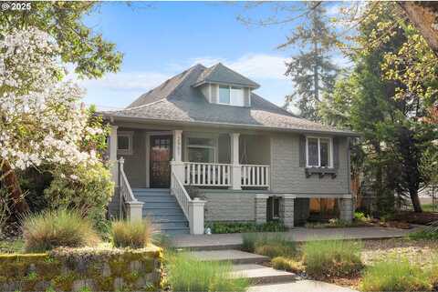 Willamette, PORTLAND, OR 97217