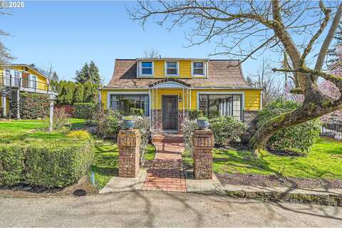 6Th, CAMAS, WA 98607
