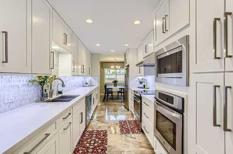 Jupiter Hills, HOUSTON, TX 77069