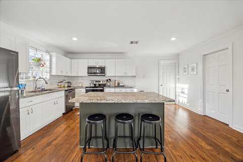 38Th, HOUSTON, TX 77022
