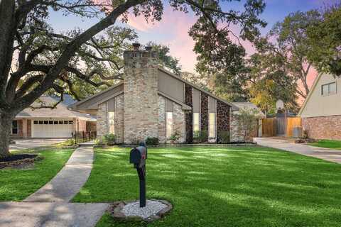 Kevin, HOUSTON, TX 77043