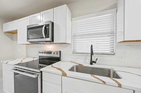 Kinmore, DALLAS, TX 75223