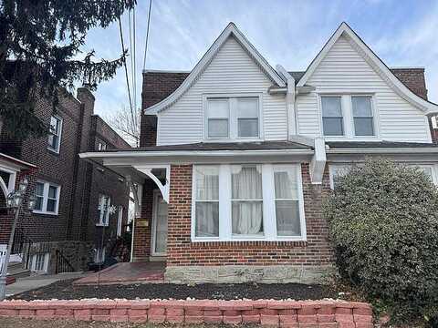 Bullock, LANSDOWNE, PA 19050
