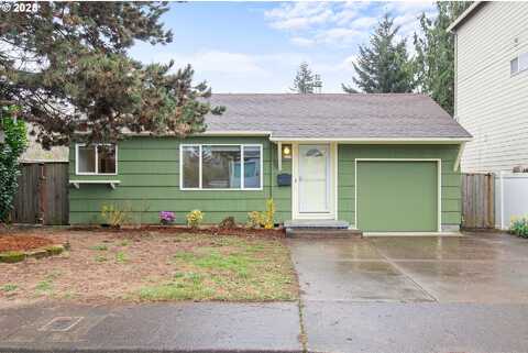 Cora, PORTLAND, OR 97206