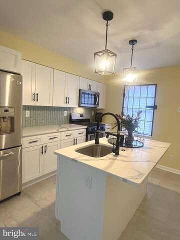 Parrish, PHILADELPHIA, PA 19139