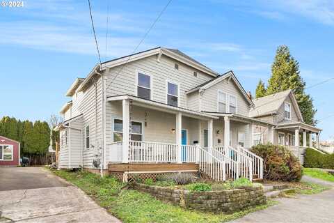 Grand, PORTLAND, OR 97212
