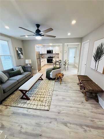 Jason, NORFOLK, VA 23509