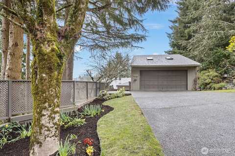 49Th, BELLEVUE, WA 98006