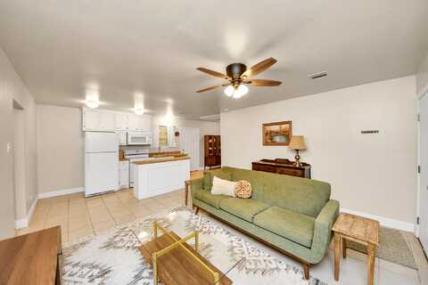 Martha, CLEVELAND, TX 77328
