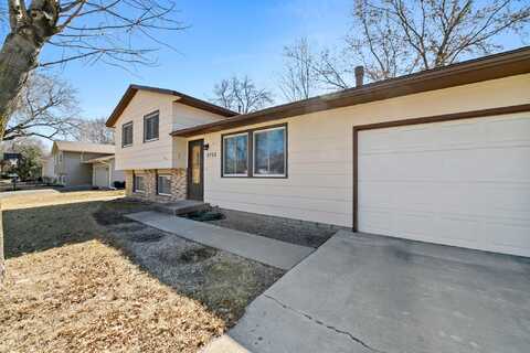 98Th, MAPLE GROVE, MN 55369