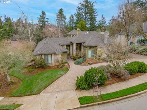 Riverknoll, WEST LINN, OR 97068