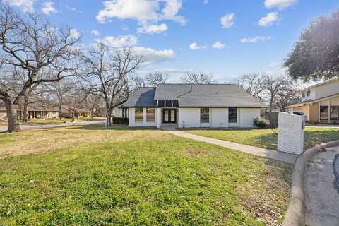 Summit Ridge, ARLINGTON, TX 76017