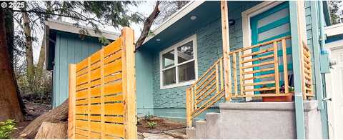 Barbur, PORTLAND, OR 97219