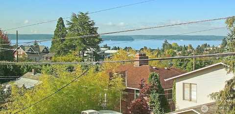 44Th, SEATTLE, WA 98116