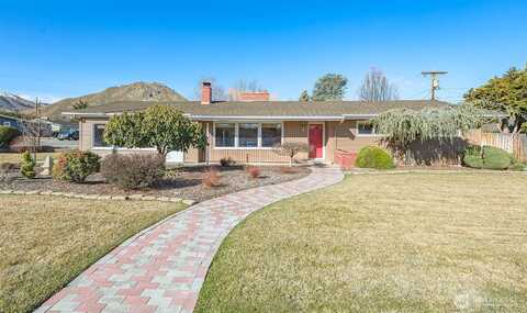 Pershing, WENATCHEE, WA 98801