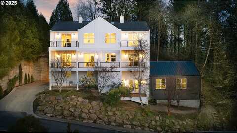 Moonridge, PORTLAND, OR 97225