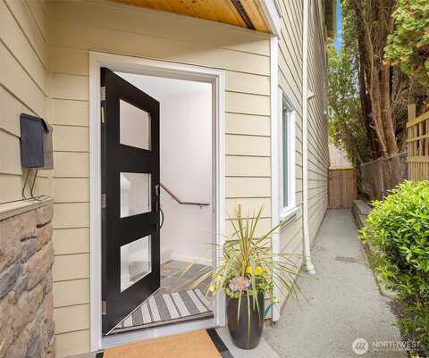 68Th, SEATTLE, WA 98117