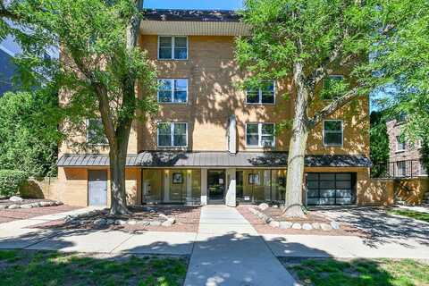 Cambridge, MILWAUKEE, WI 53202