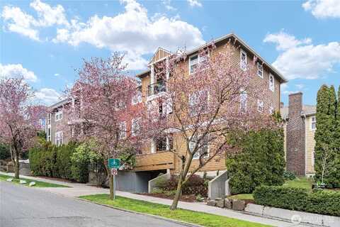 Denny, SEATTLE, WA 98122