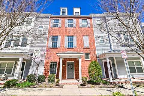 Perla, VIRGINIA BEACH, VA 23456