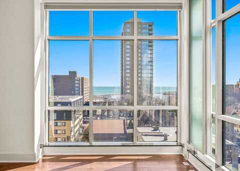 Royall, MILWAUKEE, WI 53202
