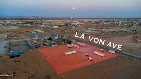 La Von Avenue Avenue, El Paso, TX 79938