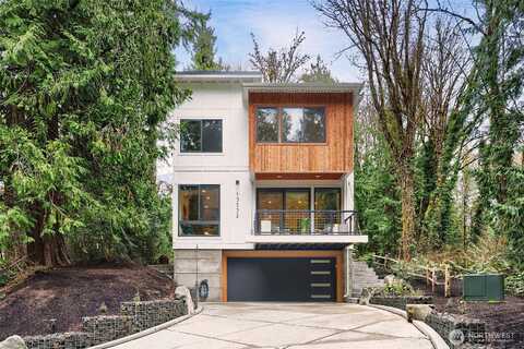 Phelps, BAINBRIDGE ISLAND, WA 98110