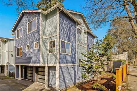 35Th, SEATTLE, WA 98125