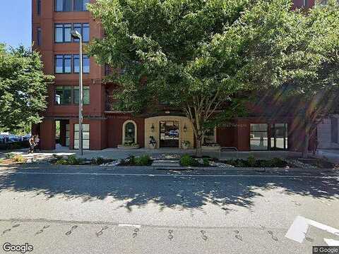108Th, BELLEVUE, WA 98004