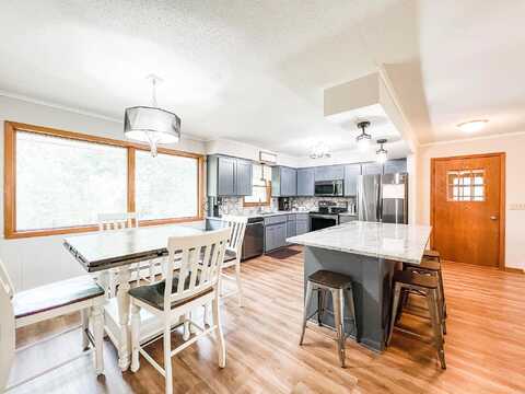 Ranch, ELK RIVER, MN 55330