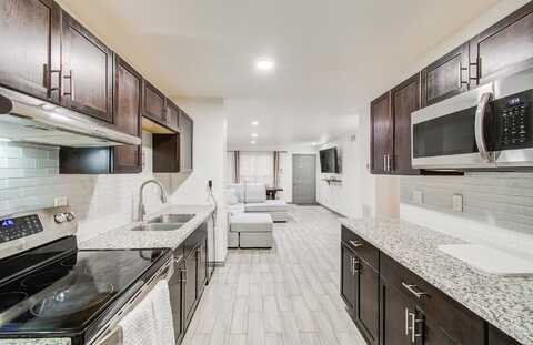 Long Point, HOUSTON, TX 77055