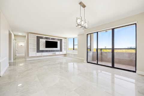 Bering, HOUSTON, TX 77057