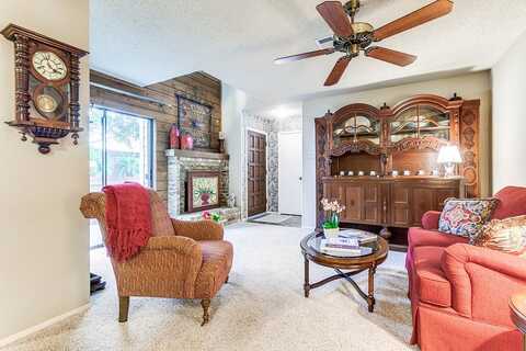 Preston Oaks, DALLAS, TX 75254