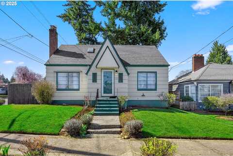 40Th, PORTLAND, OR 97211
