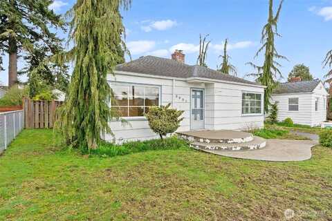 Portland, SEATTLE, WA 98136