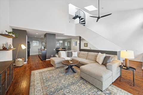 Commerce, HOUSTON, TX 77003