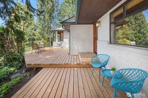 82Nd, KENMORE, WA 98028