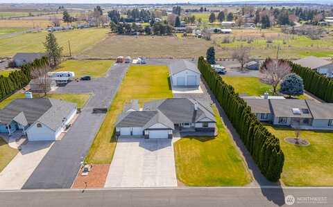 Chris, MOSES LAKE, WA 98837