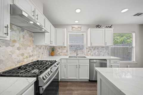 Rolling Stream, TOMBALL, TX 77375